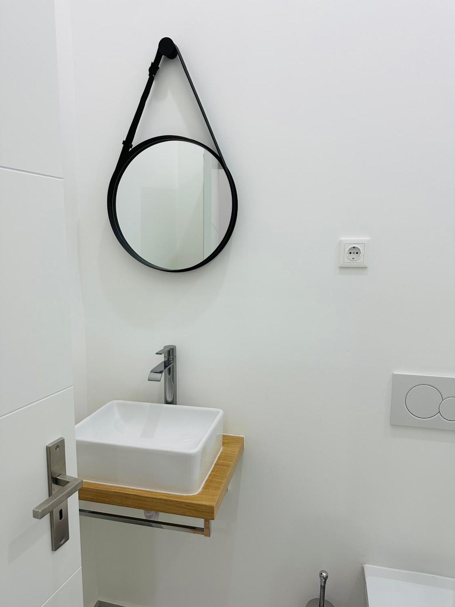 Baixa Chiado Bedrooms Lisboa المظهر الخارجي الصورة